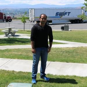 Meet your Posher, Paras